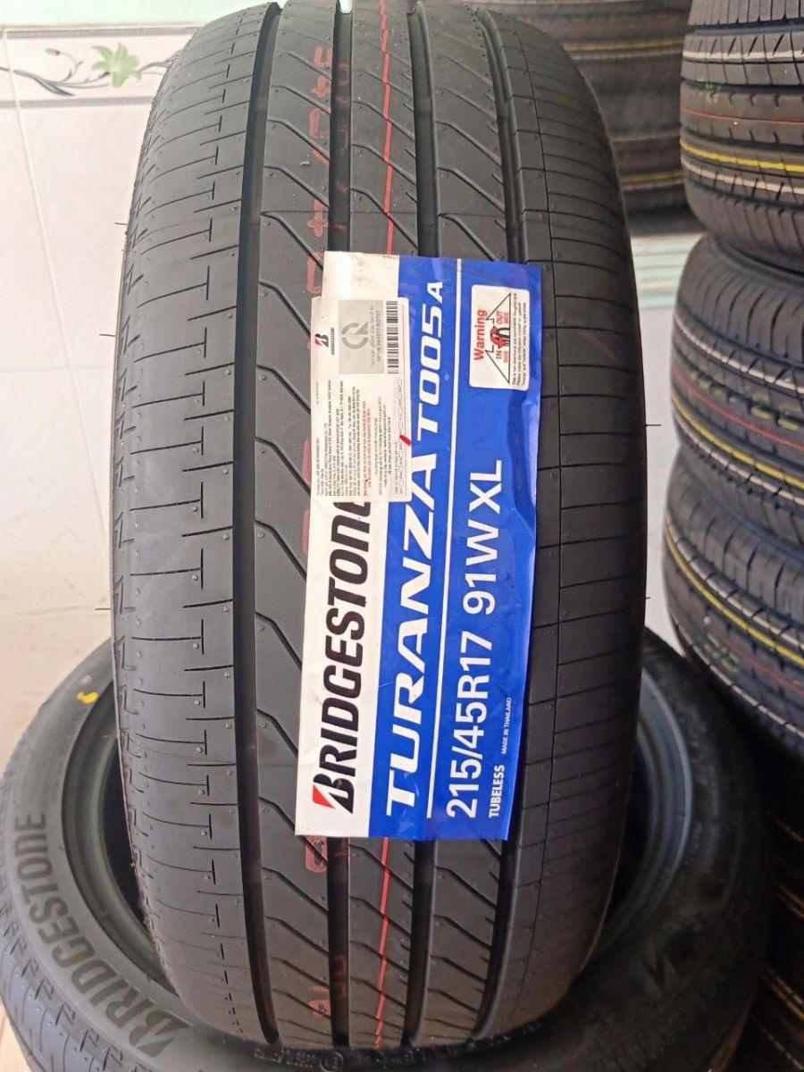 Ưu điểm nhược điểm của lốp không săm (không săm) cho ô tô